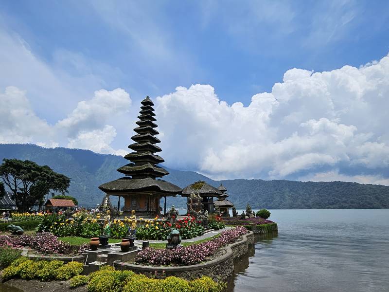 Von Bali auf Westkurs nach Sri Lanka